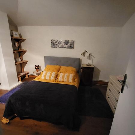 chambres d hotes L'agapé Saint-Martial-sur-Isop Chambre photo